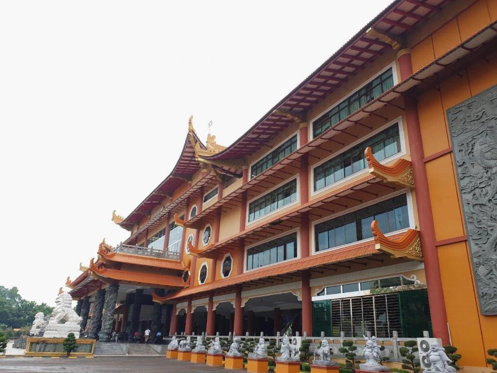 Hotel Pardede International Медан Экстерьер фото